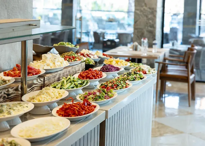 Fafa Aqua Palace & Hotel 5*