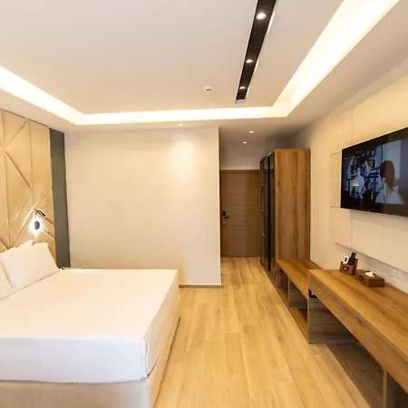 Fafa Aqua Palace & Hotel 5*