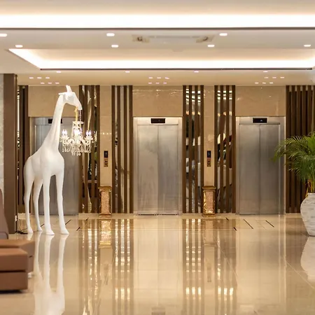 Fafa Aqua Palace & 5* Golem (Tirana)