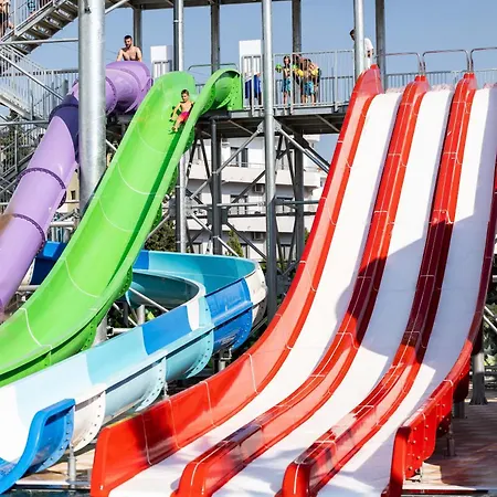 מלון Fafa Aqua Palace &