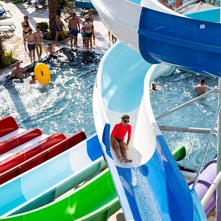 Fafa Aqua Palace & מלון 5*
