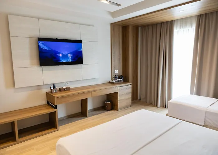 Fafa Aqua Palace & Hotel