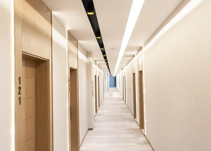 Fafa Aqua Palace & Hotel